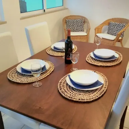 Casas Velhas Do Parragil * ローレ